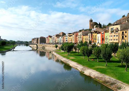 Panoramic photo of the riverside of the city of Balaguer