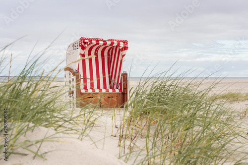 Strandkorb am Meer