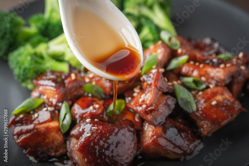 teriyaki sauce image with chicken and broccoli