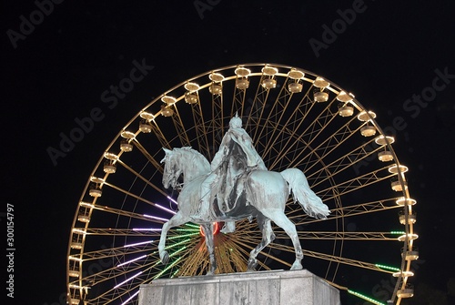  Kaiser Wilhelm I. patrzy na diabelski mlyn