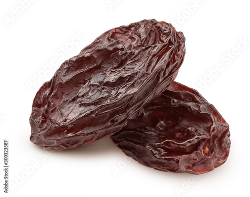 raisin isolated on white background, clipping path, full depth of field
