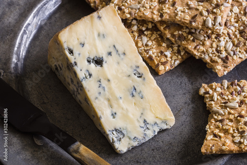 Mature Stilton cheese with spelt crackers