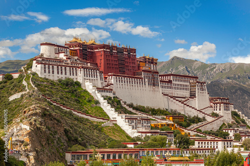 Magnificent Potala Palace in Lhasa, Tibet