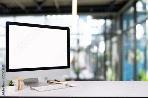 laptop monitor digital pc desk Mockup Blank screen computer desktop with keyboard in cafe & restaurant