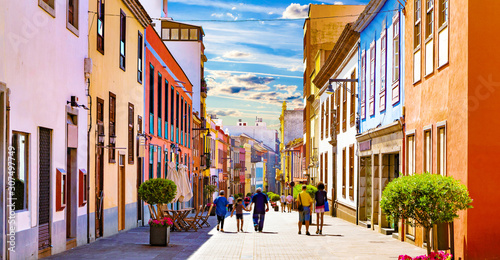 Islas canarias.Tenerife. Calles del pueblo de La Laguna.