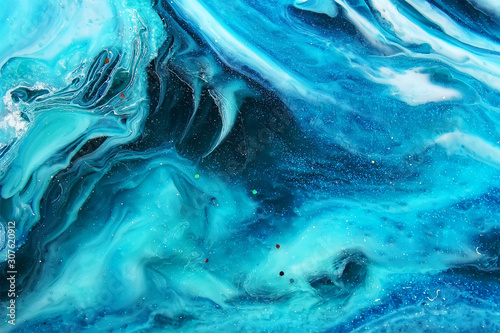 resin fluid pouring art