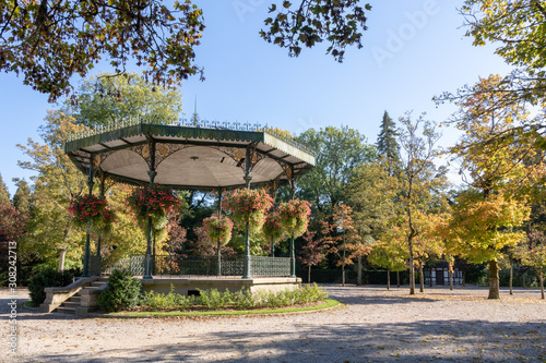 Le Jardin public de Saint-Omer: le kiosque