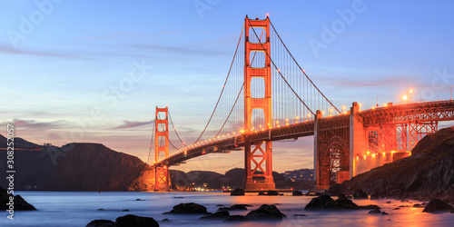 Golden Bridge de nuit - San Francisco - USA