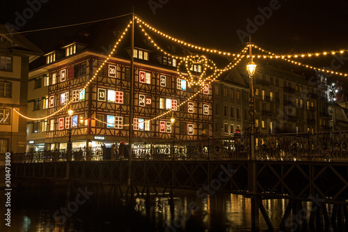 Weihnachtsbeleuchtung in Luzern, Schweiz