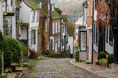  Iconic view of Mermaid Street, Rye, East Sussex, England.