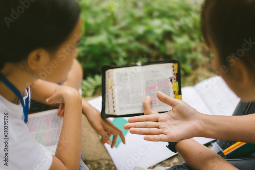 People sharing gospel to her friends,sunday learning,read bible together. 