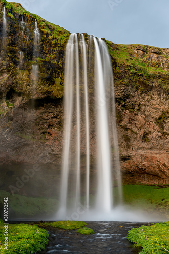 Wodospad Seljalandsfoss, Islandia
