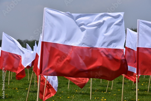 flaga symbol narodowy Polski swieto flagi 