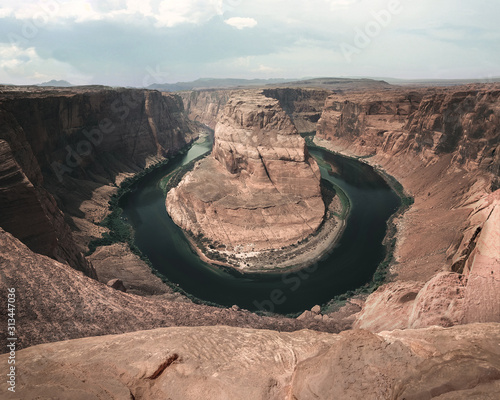 Horseshoe Bend in wide angle, USA roadtrip