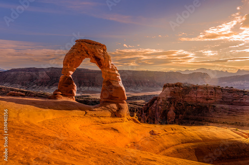 Delicate Arch at Sunset, Arches National Park, Moab, Utah