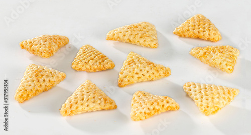 3d Triangle shape Fryums Papad is a crunchy Snack Pellets, tri angle corn puff snacks or namkeen