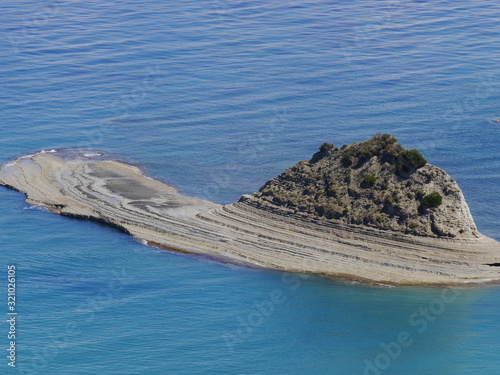 piękny przylądek Cape Drastis .atrakcja greckiej wyspy Korfu