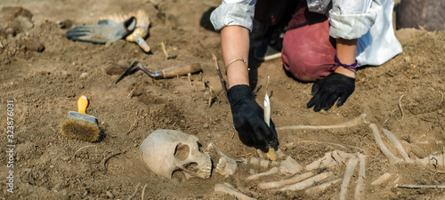 Archaeology ‚Äì Exhumation of an Ancient Human Skeleton