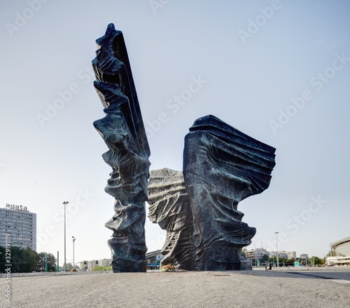 Katowice centrum Pomnik Powstańców Śląskich Spodek