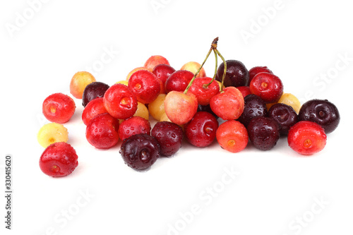 Different color cherries