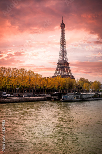 Tour Eiffel Sunset