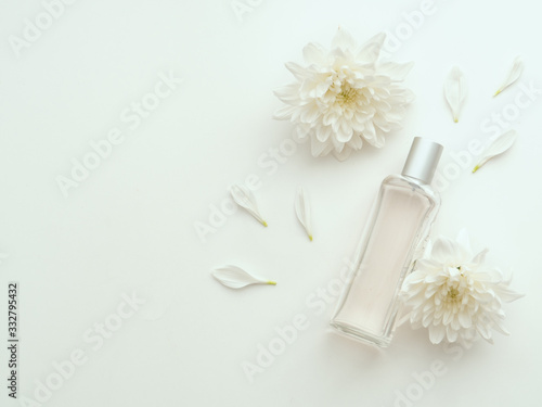 Perfume bottle with floral aroma