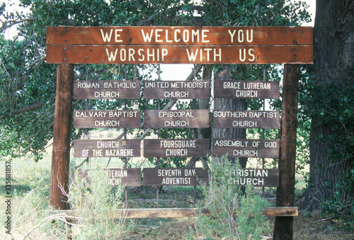 A sign that reads ÒWe welcome you - worship with usÓ