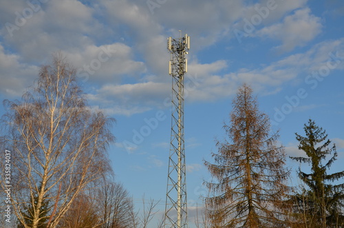 wieza , antena, comunication, mobilny technologia telekom, comunication,maszt,bezprzewodowe, przemysł, nadawczych, sieci, budowa, nadajnik, sieci 5G , 4G , szkodliwa 5 G ,sieć 5 G , zdrowie sieci 5 G 