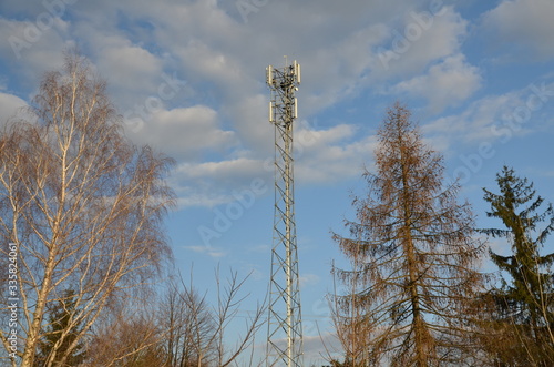 wieza , antena, comunication, mobilny technologia telekom, comunication,maszt,bezprzewodowe, przemysł, nadawczych, sieci, budowa, nadajnik, sieci 5G , 4G , szkodliwa 5 G ,sieć 5 G , zdrowie sieci 5 G 