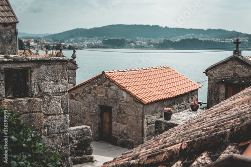 Pueblo de Combarro en Galicia, Norte de España.