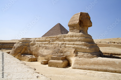  Pyramids and Sphinx in Egypt