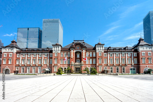 ほぼ無人の東京駅