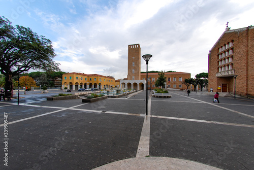 Pomezia Piazza Indipendenza