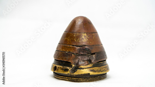 WW1 British 18 Pounder Shrapnel Shell Fuse. Fired 18 pdr fuse cap from Ypres