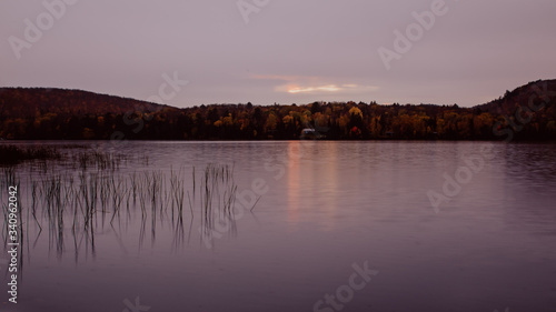 Coucher de soleil sur le lac Ontario au Canada