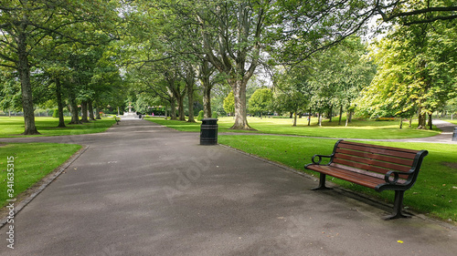 park bench in Victoria Park Aberdeen