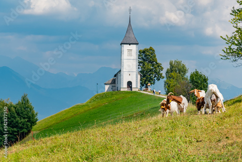 Slovenia: Jamnik, a fairytale church