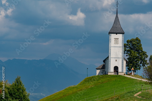 Slovenia: Jamnik, a fairytale church