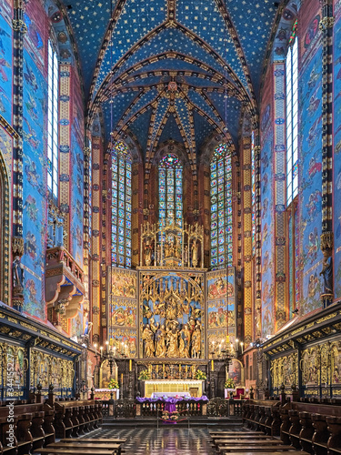 Krakow, Poland. Choir and apse of St. Mary's Basilica with Veit Stoss altarpiece. The altarpiece was carved between 1477 and 1484 by the German sculptor Veit Stoss (known in Polish as Wit Stwosz).