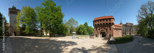 Panorama Kraków - Planty okolice Barbakanu i Bramy Floriańskiej