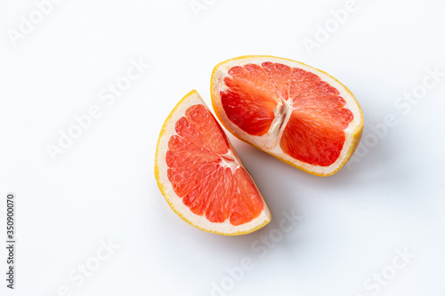 Grapefruit_białe_tło