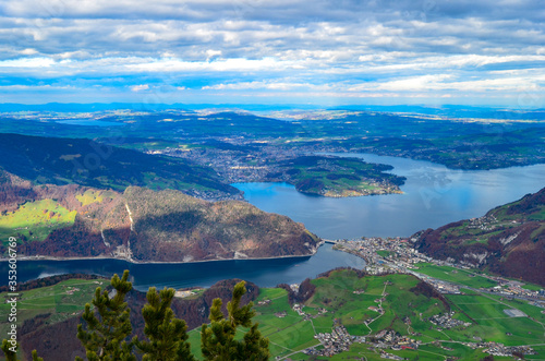 Blick auf das Pilatusmassiv Luzern / Schweiz