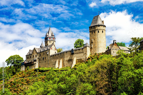 Burg Altena über der Lenne im Märkischen Kreis in Nordrhein-Westfalen