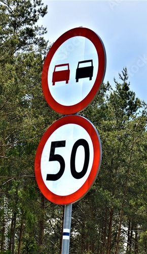Znak drogowy