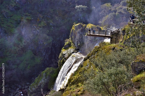 cascada pozo de los humos salamanca