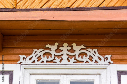 Architektura i zdobnictwo drewnianych domów na Podlasiu, wieś Wojszki, Polska