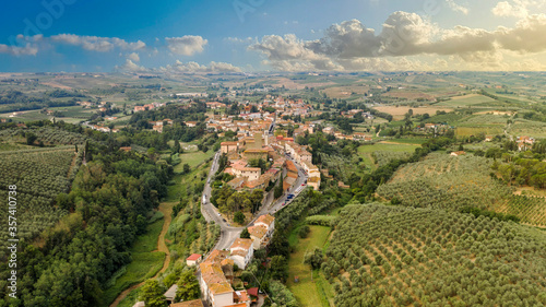 aerial view of the town of vinci florence toacana