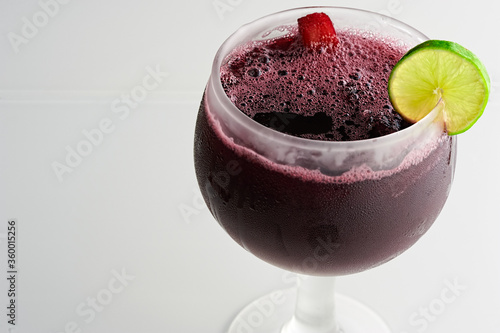 Chicha Morada: is a beverage originated in the Andean regions of Perú but is actually consumed at a national level.