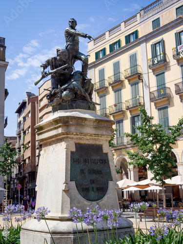 The monument honors the city's defenders during the sieges of 1808 and 1809 at the Independence Square in Girona, Spain