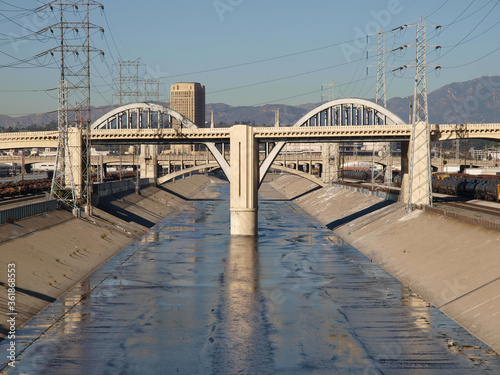 View of the Los Angeles river and old 6th street bridge in Southern California. Bridge was torn down and replaced in 2019.